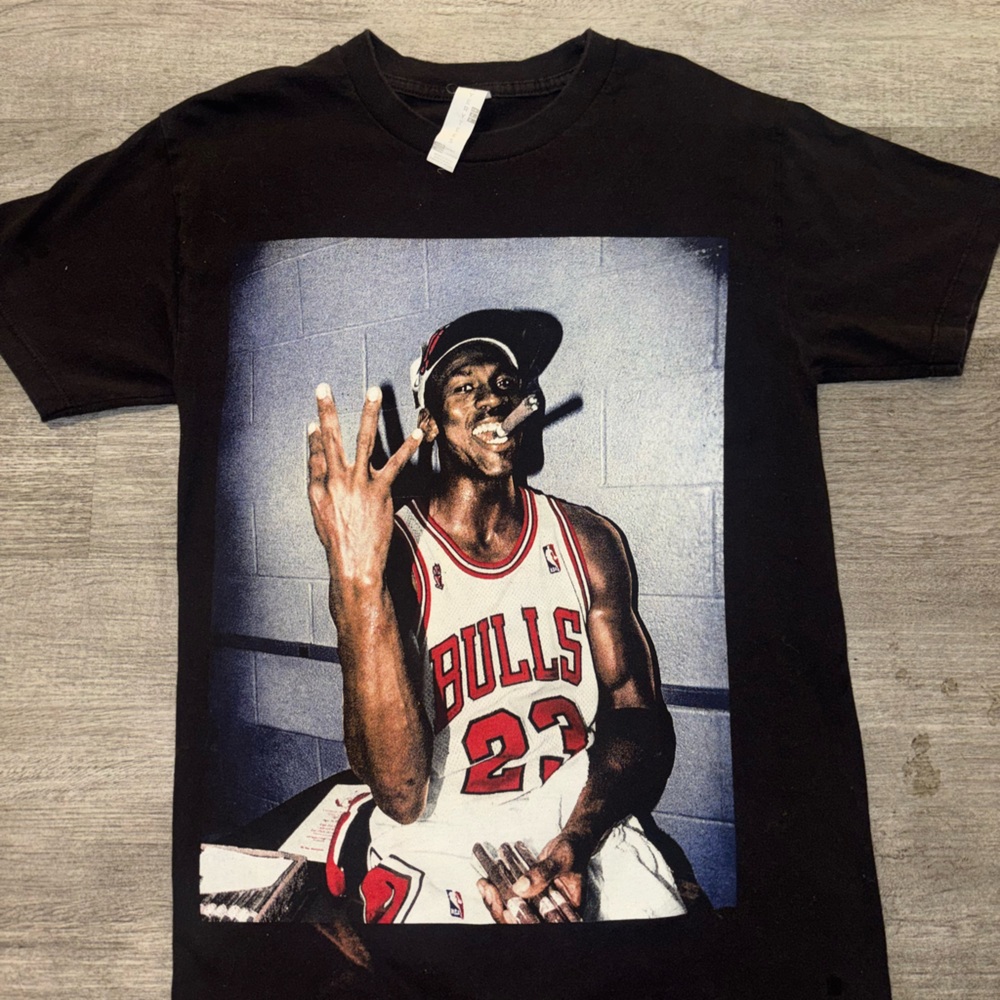 Black Graphic T-Shirt with Basketball Player Print